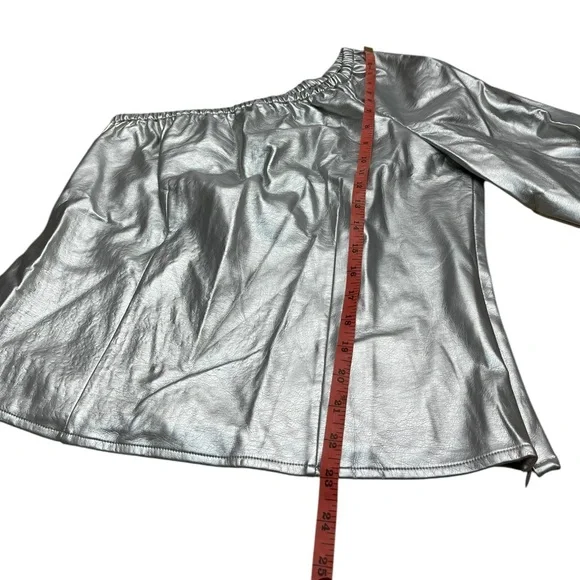 INC INTERNATIONAL CONCEPTS TOP WOMENS SIZE SMALL SILVER METALLIC ONE SHOULDER - Picture 12 of 16